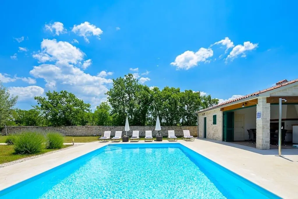 Villa Nela By Istrialux Svetvinčenat 0*,